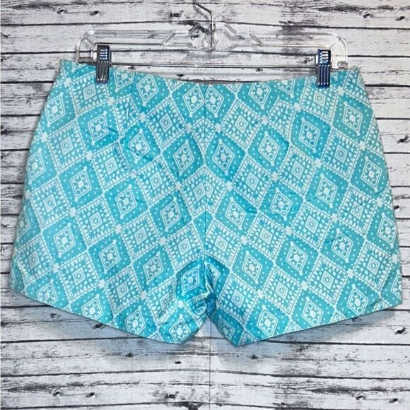 Southern Tide Alice Ikat Jacquard Shorts - Picture 2 of 11